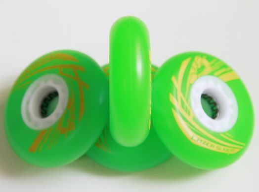 Светящиеся колеса для роликов Flying Eagle Lazer Sliders Green